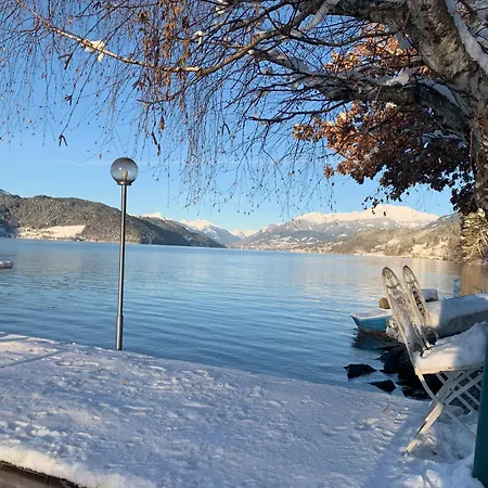 斯弗尔斯公寓 度假居 *